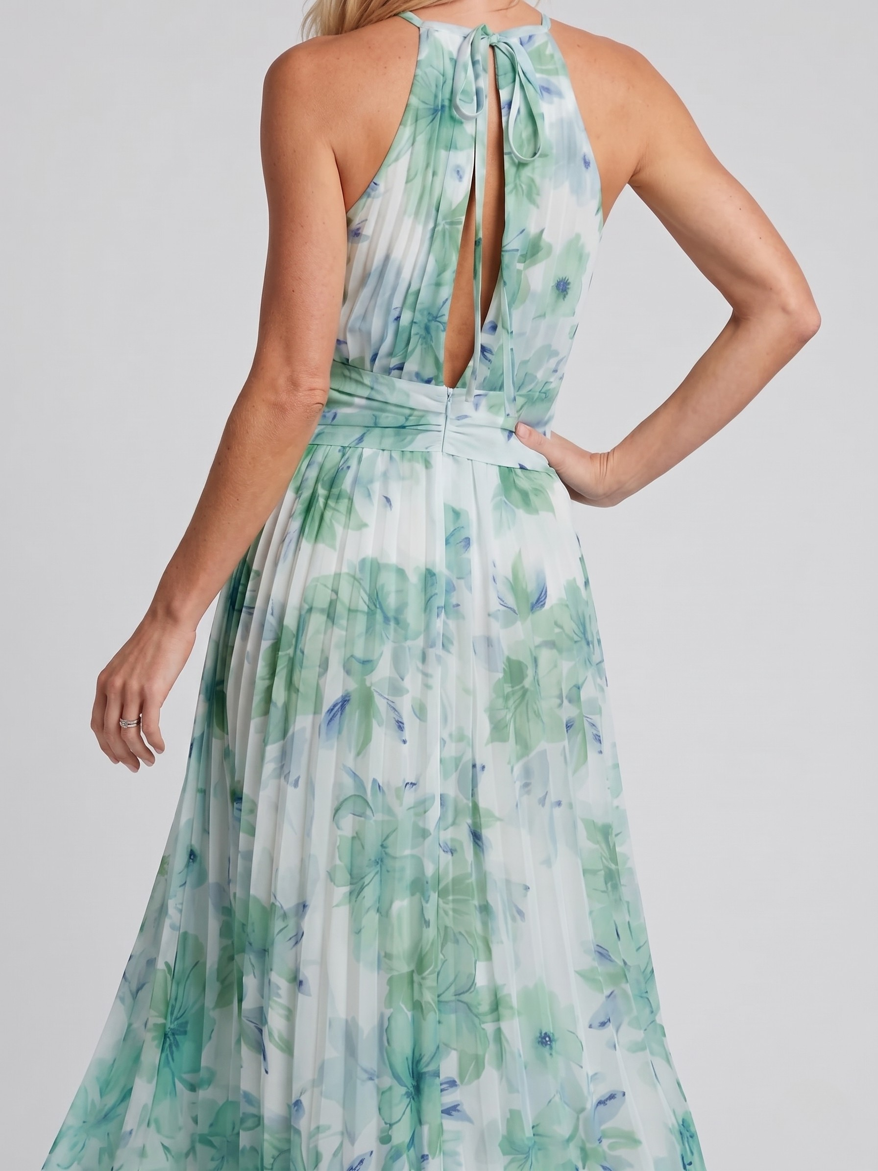 PORTIA – PLEATED HALTER FLORAL MIDI DRESS