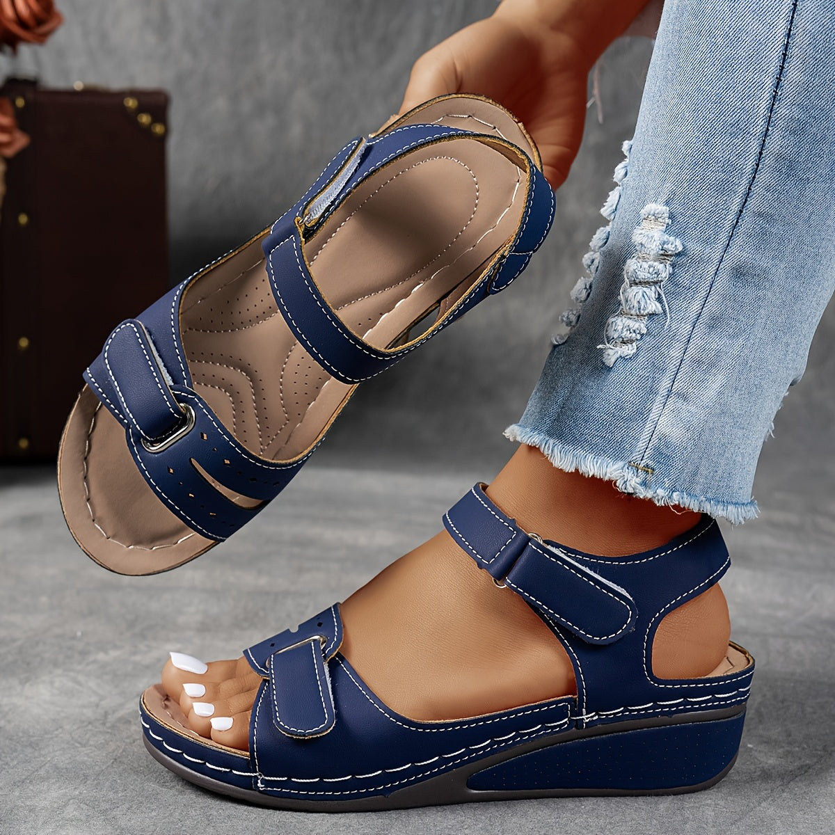 DELACROIX – ELLA COMFORT ORTHOPAEDIC SANDALS