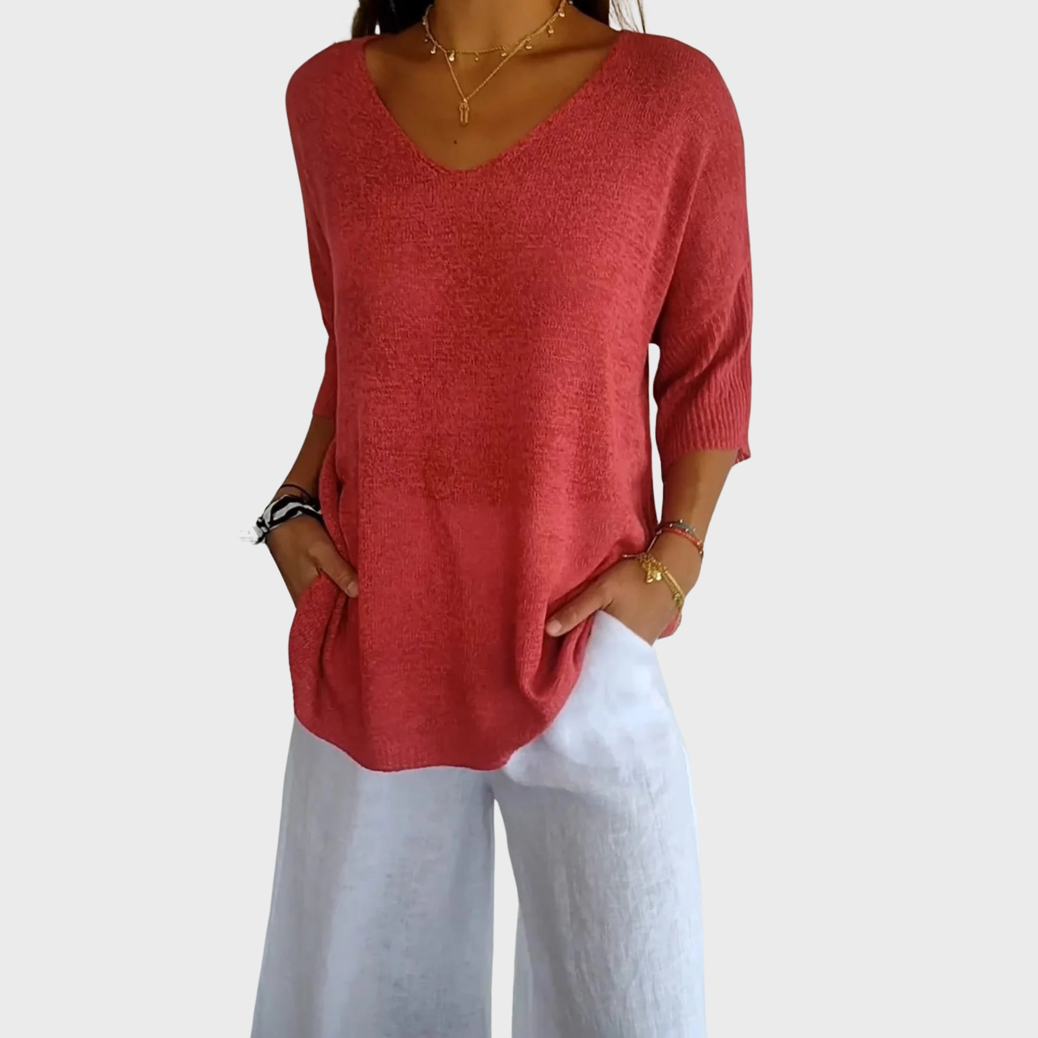 JILL – TIMELESS V-NECK TOP