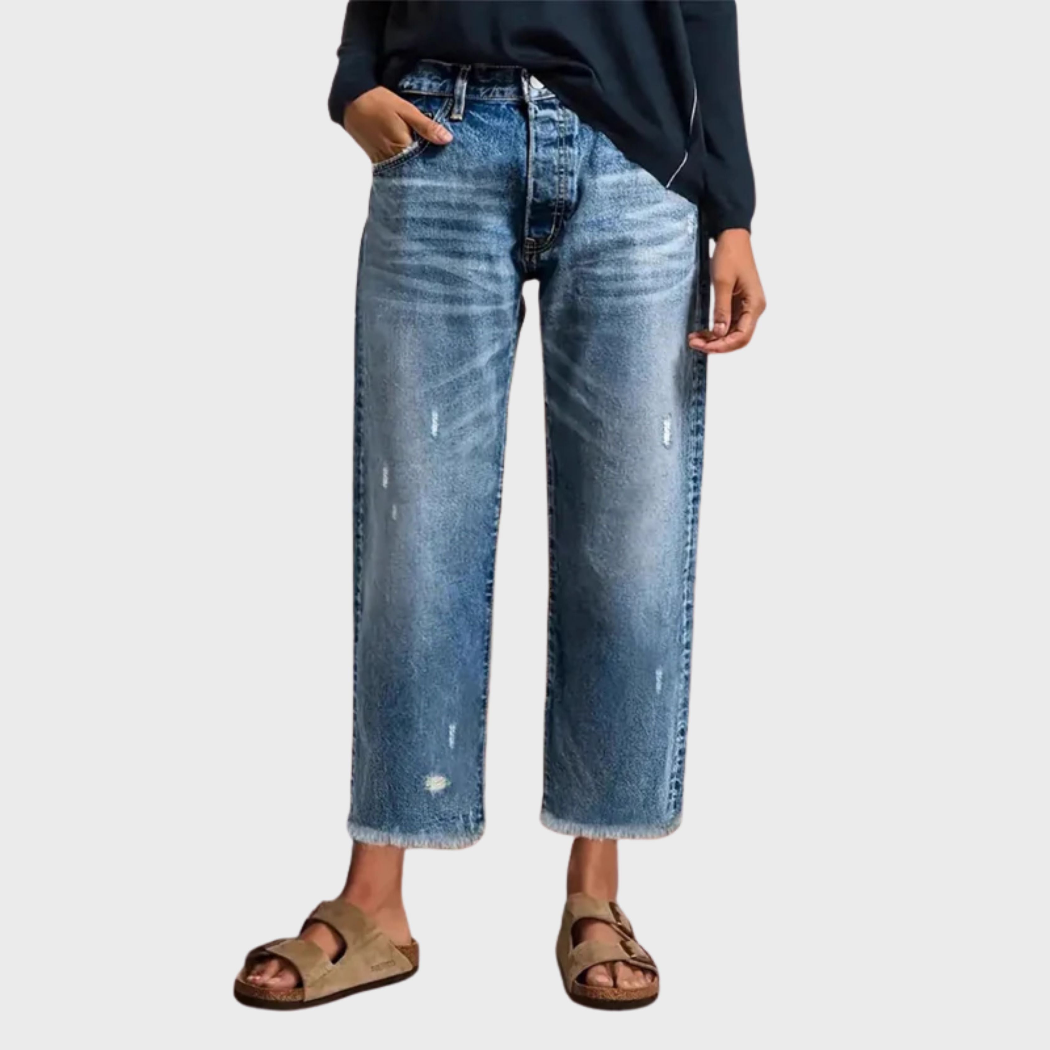 MILA ā VINTAGE STRAIGHT LEG JEANS