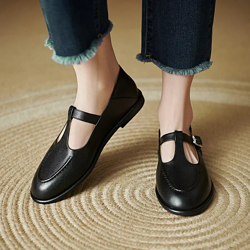 LAURA - LOW HEEL CLASSIC PUMPS