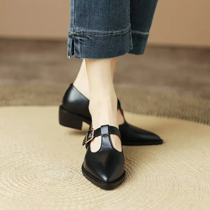 LEOMARA - SOPHISTICATED POINTED HEELS