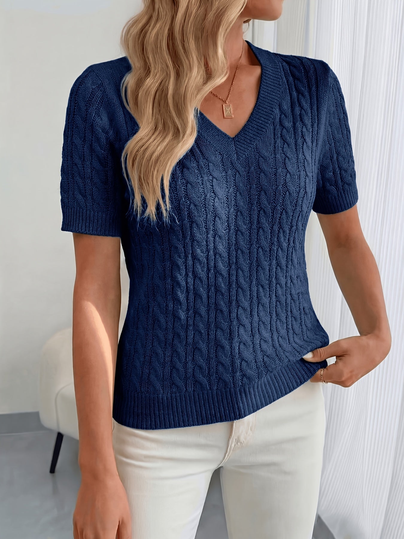 ELSIE – RIBBED V-NECK KNIT TOP