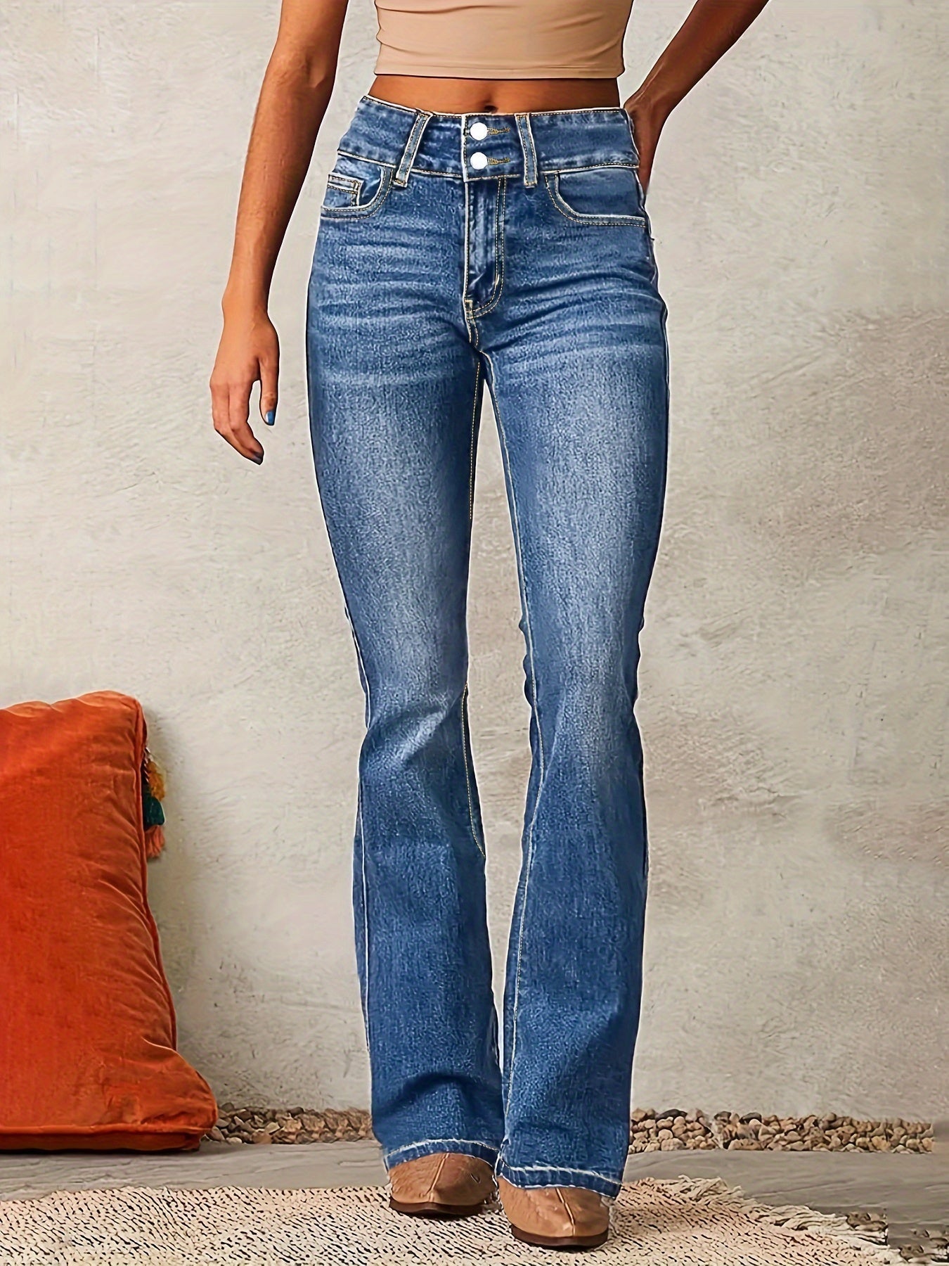 IVYRA - HIGH-WAISTED FLARED JEANS