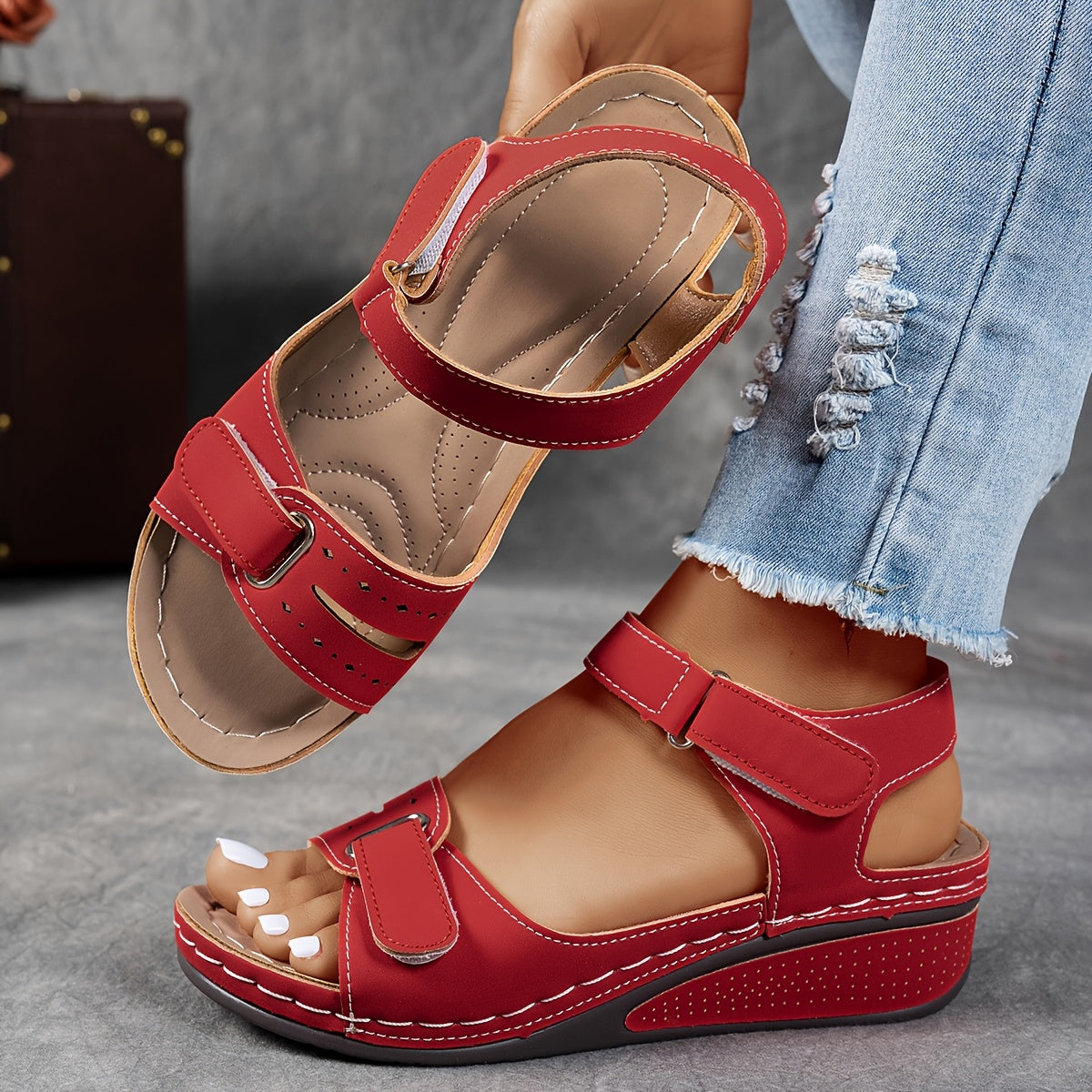 ARIYA - ORTHOPAEDIC SANDALS
