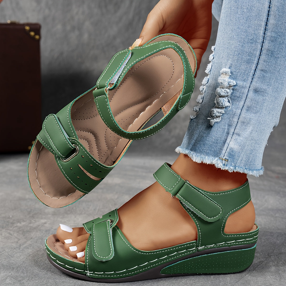 ARIYA - ORTHOPAEDIC SANDALS